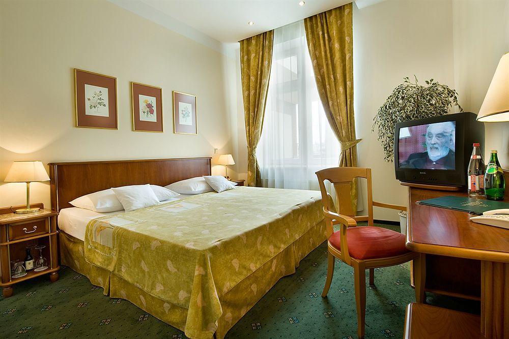 Ea Rokoko Hotel Prag